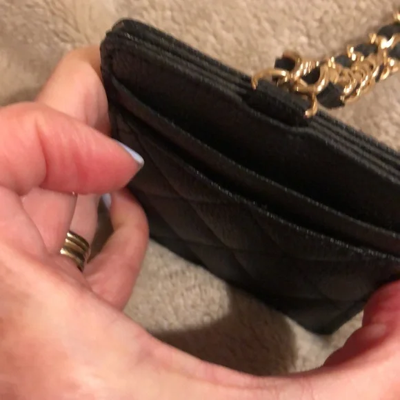 Black Quilted Card Holder - Picture 7 of 8